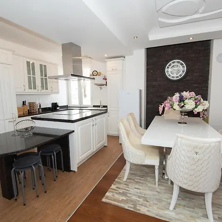 Luxury Sea View Daire *